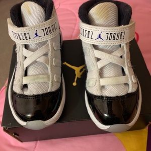 Retro Jordan 11